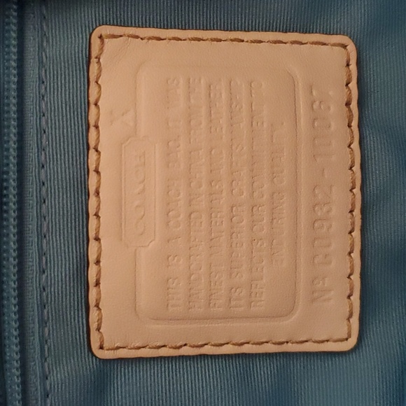AUTHENTIC COACH BAG(STRIPED) - Picture 11 of 12